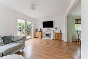 Lounge- click for photo gallery